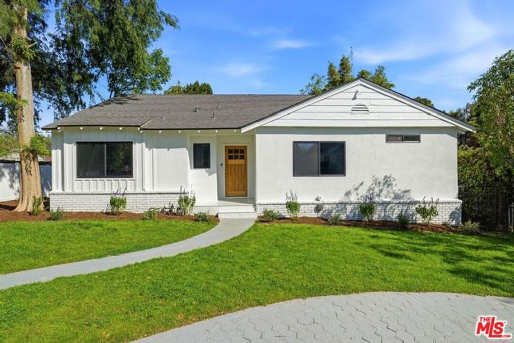 12455 Milbank Street, Studio City (los Angeles), CA 91604