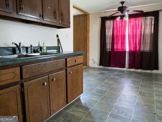 204 Davis Street, Thomasville, GA 31792