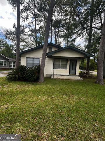 204 Davis Street, Thomasville, GA 31792