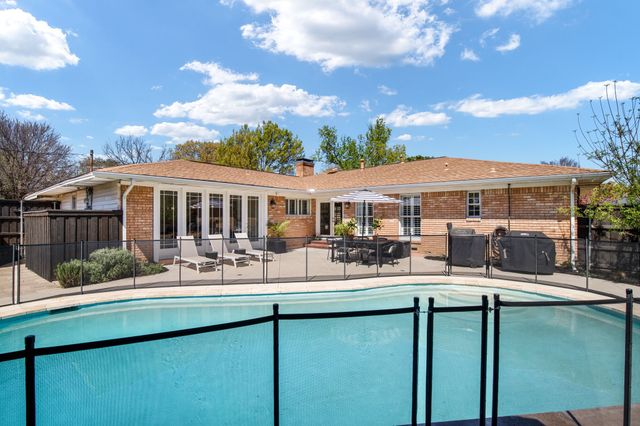 1227 Chippewa Drive, Richardson, TX 75080