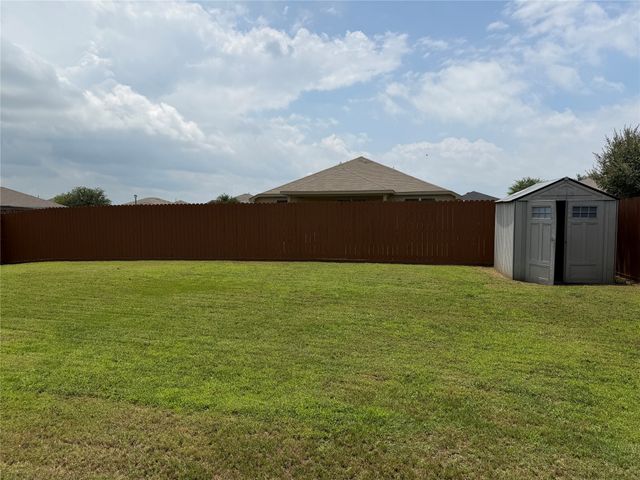 301 Meadow Lark Lane, Anna, TX 75409