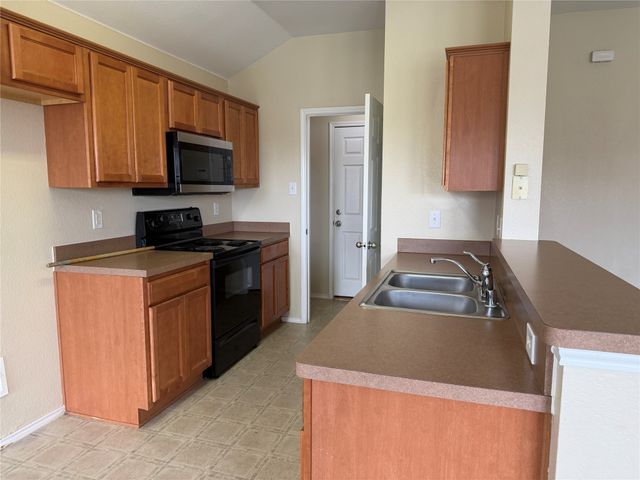 301 Meadow Lark Lane, Anna, TX 75409