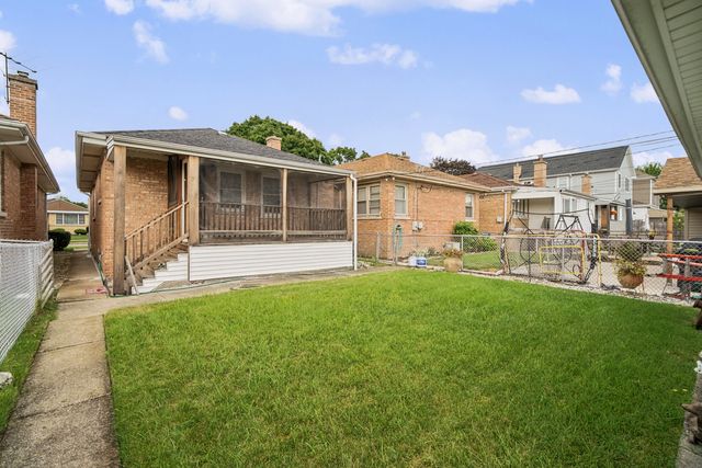7433 N Oriole Avenue, Chicago, IL 60631
