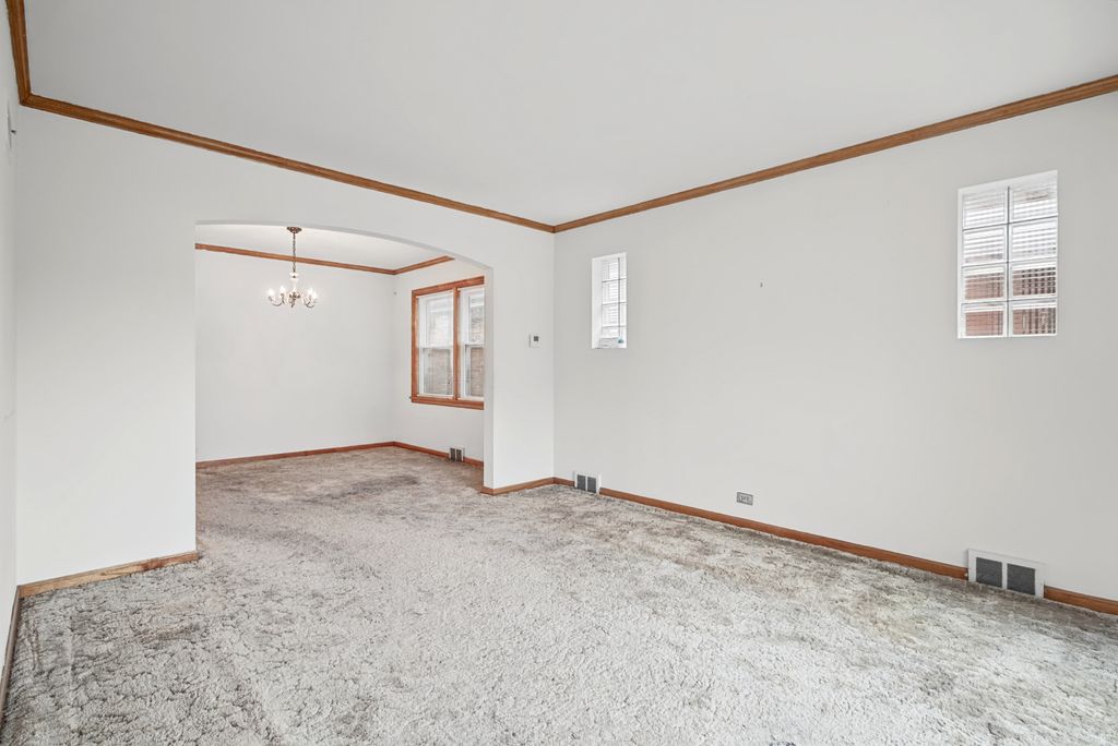 7433 N Oriole Avenue, Chicago, IL 60631 — photo 4