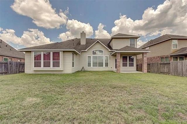 17819 Quiet Loch Lane, Houston, TX 77084