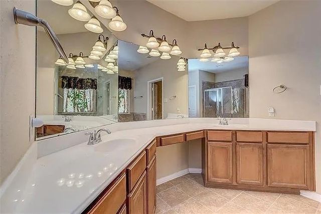 17819 Quiet Loch Lane, Houston, TX 77084