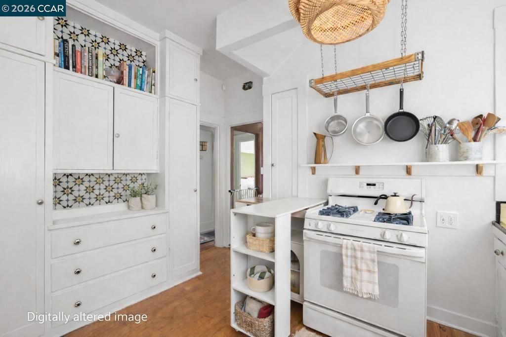 Image 18 of property listing at 1117 El Dorado, Vallejo, CA 94590