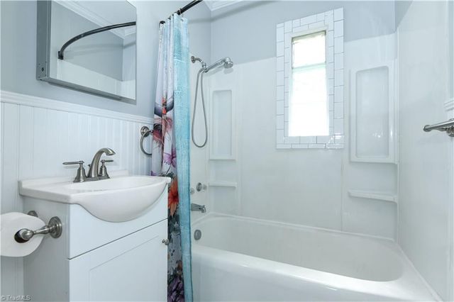 945 Dan Valley Road, Madison, NC 27025