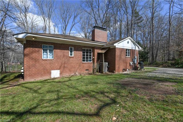 945 Dan Valley Road, Madison, NC 27025