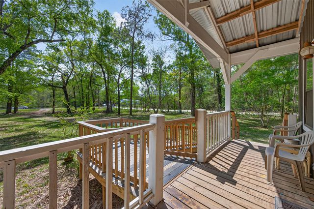 364 County Road 3892 W, Cleveland, TX 77328