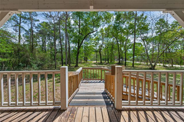 364 County Road 3892 W, Cleveland, TX 77328