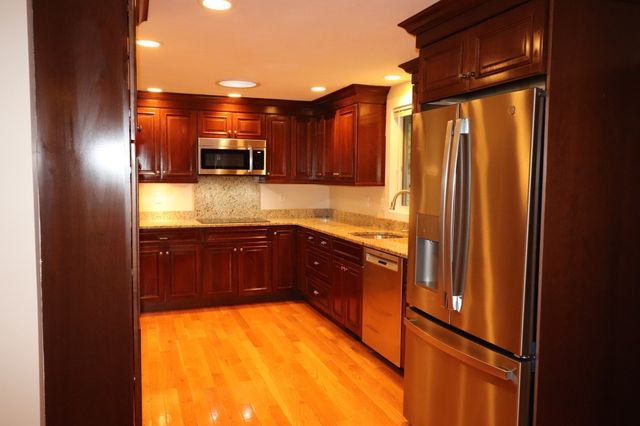 146 Walnut St, Shrewsbury, MA 01545