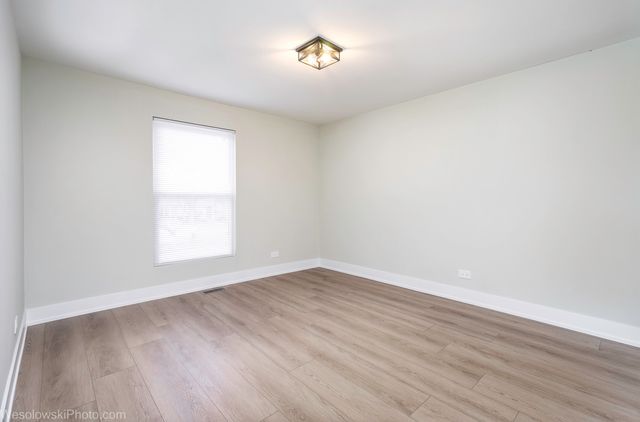 1101 Williamsburg Road, Country Club Hills, IL 60478