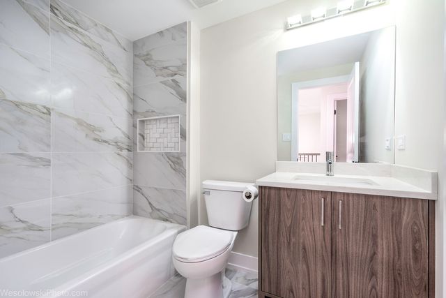 1101 Williamsburg Road, Country Club Hills, IL 60478