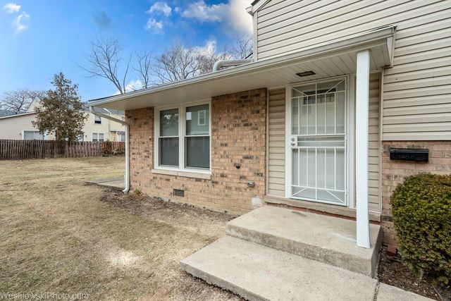 1101 Williamsburg Road, Country Club Hills, IL 60478