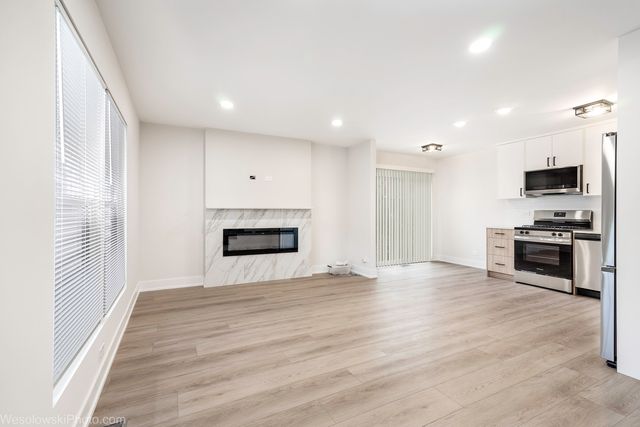 1101 Williamsburg Road, Country Club Hills, IL 60478