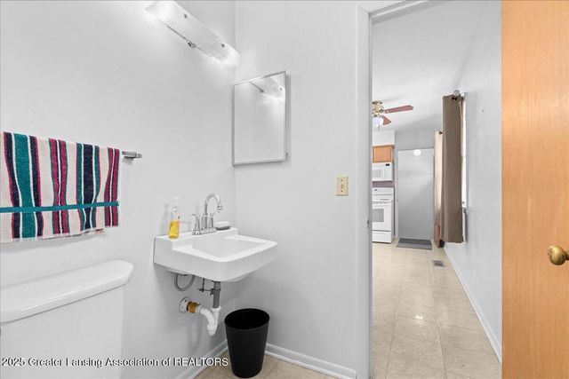 1301 S Briarfield Drive, Lansing, MI 48910