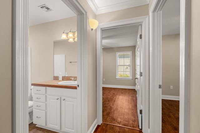 34 Clear Springs Ct., Hattiesburg, MS 39402