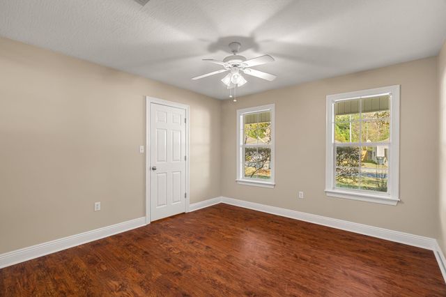 34 Clear Springs Ct., Hattiesburg, MS 39402