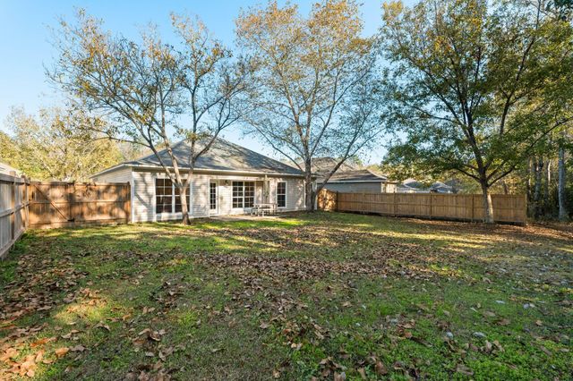 34 Clear Springs Ct., Hattiesburg, MS 39402