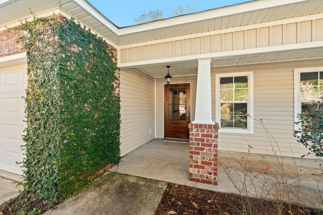 34 Clear Springs Ct., Hattiesburg, MS 39402