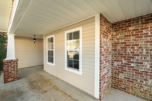 34 Clear Springs Ct., Hattiesburg, MS 39402