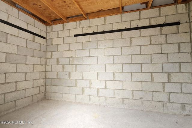 7563 JOHN F KENNEDY Drive W, Jacksonville, FL 32219