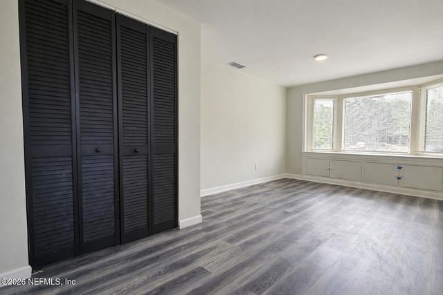 7563 JOHN F KENNEDY Drive W, Jacksonville, FL 32219