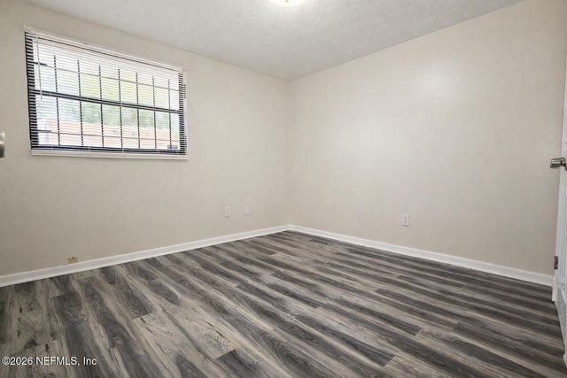 7563 JOHN F KENNEDY Drive W, Jacksonville, FL 32219