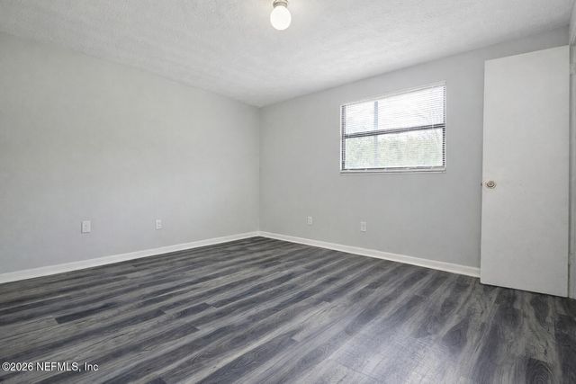 7563 JOHN F KENNEDY Drive W, Jacksonville, FL 32219