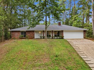 3 Chalmett, Hattiesburg, MS 39402