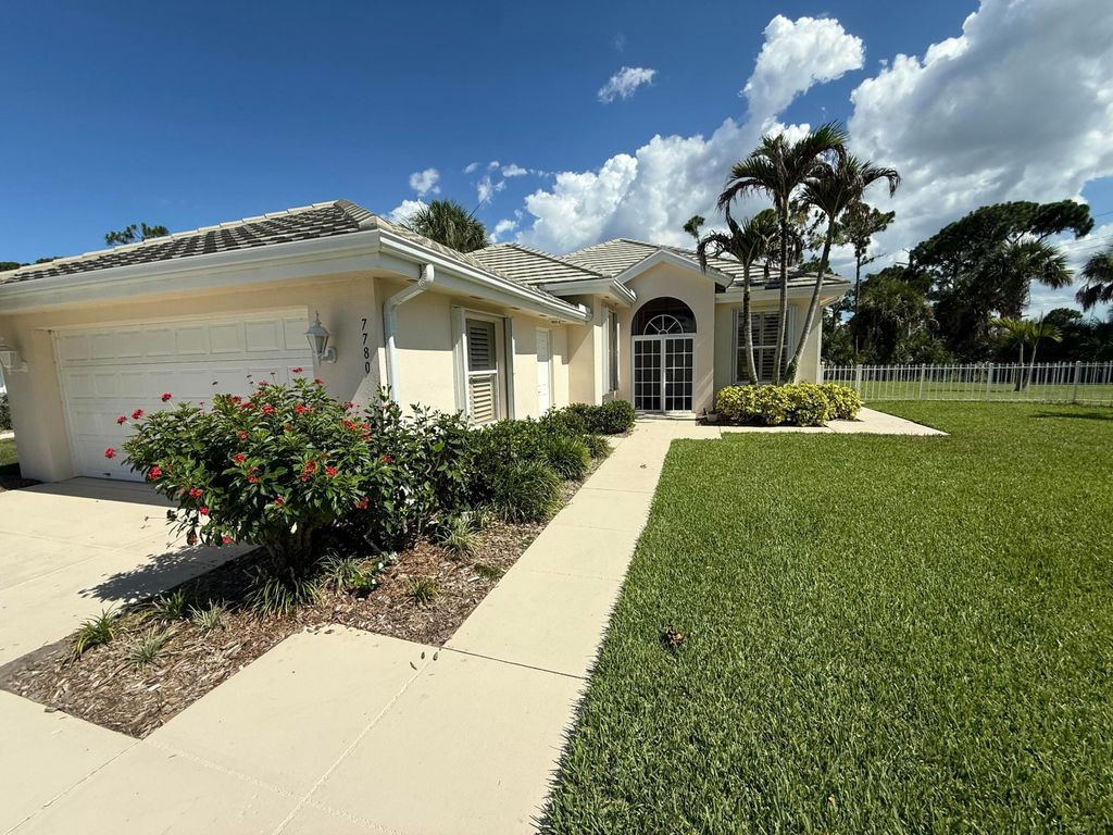 7780 SE Needle Palm Circle, Hobe Sound, FL 33455