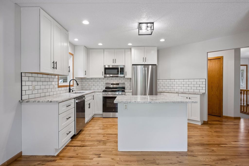 2485 Hamlin Avenue SE, Buffalo, MN 55313 — photo 5