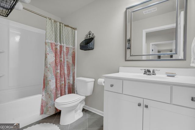 6445 Crosscreek Lane, Flowery Branch, GA 30542