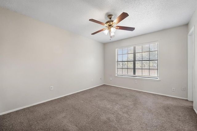 708 Woodland Court, Kennedale, TX 76060
