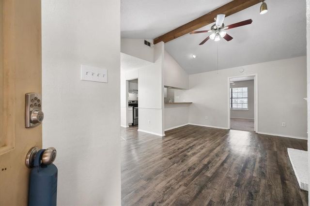 708 Woodland Court, Kennedale, TX 76060