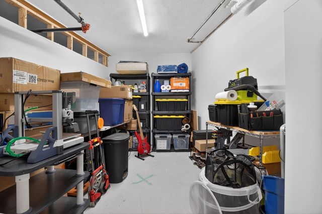 21 Glen Rd 10, Boston, MA 02130