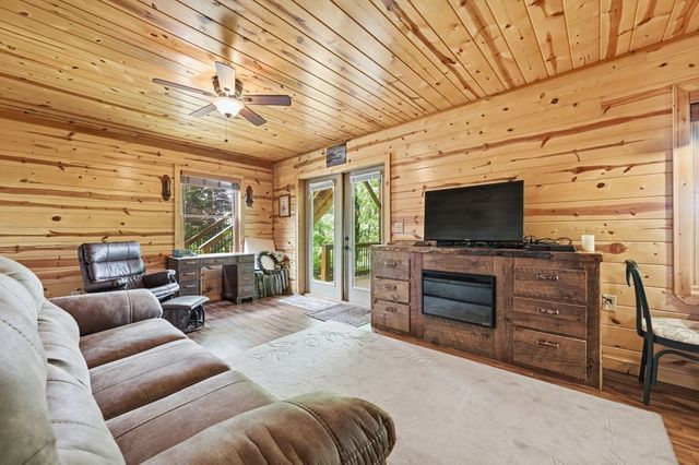 97 Sugarwood Drive, Murphy, NC 28906