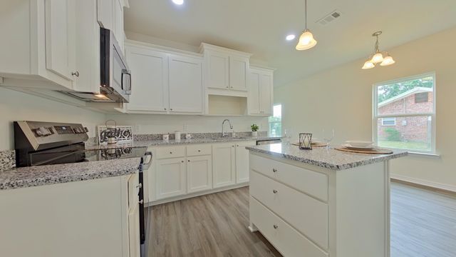 7111 McAdam Court, Pensacola, FL 32504