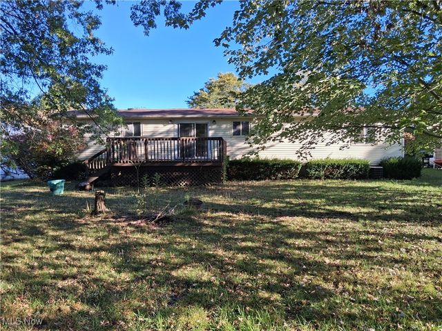 583 Santa Monica Circle, Youngstown, OH 44505