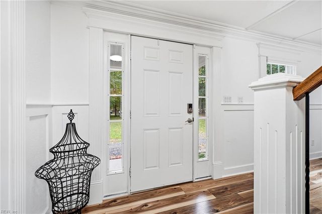 1901 Prince Edward DR, Chesapeake, VA 23322