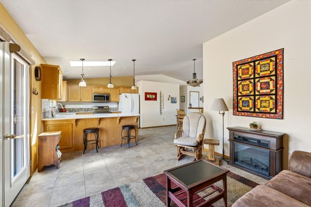 6563 NW Homestead Way, Redmond, OR 97756