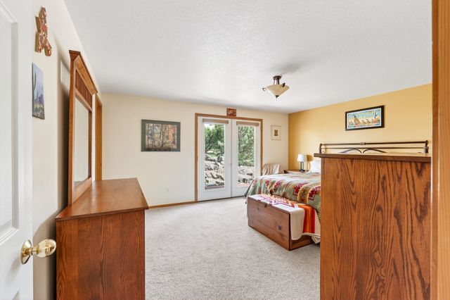 6563 NW Homestead Way, Redmond, OR 97756