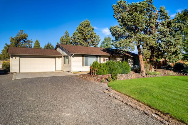 6563 NW Homestead Way, Redmond, OR 97756