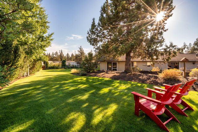 6563 NW Homestead Way, Redmond, OR 97756