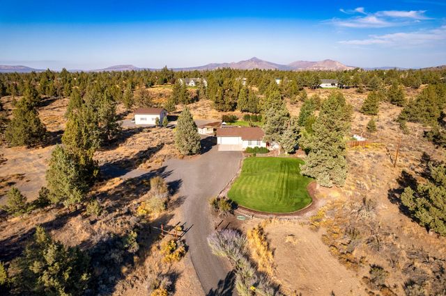 6563 NW Homestead Way, Redmond, OR 97756