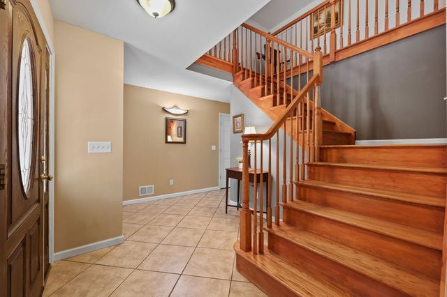176 Bennetts Mills Road, Jackson, NJ 08527