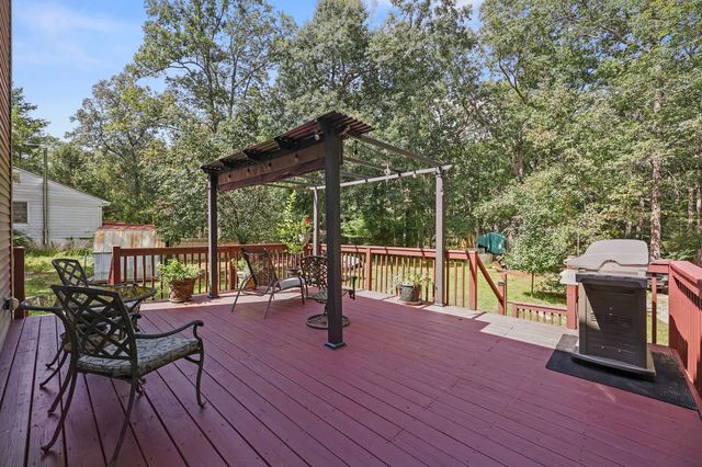 176 Bennetts Mills Road, Jackson, NJ 08527