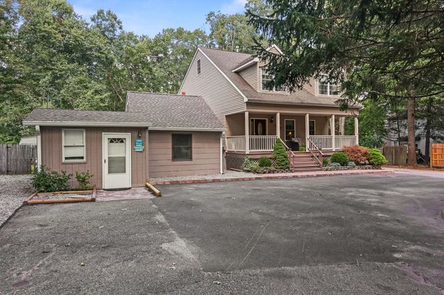 176 Bennetts Mills Road, Jackson, NJ 08527