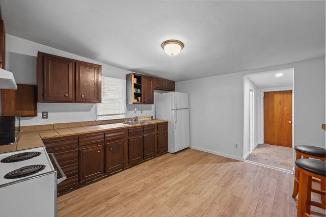 176 Bennetts Mills Road, Jackson, NJ 08527